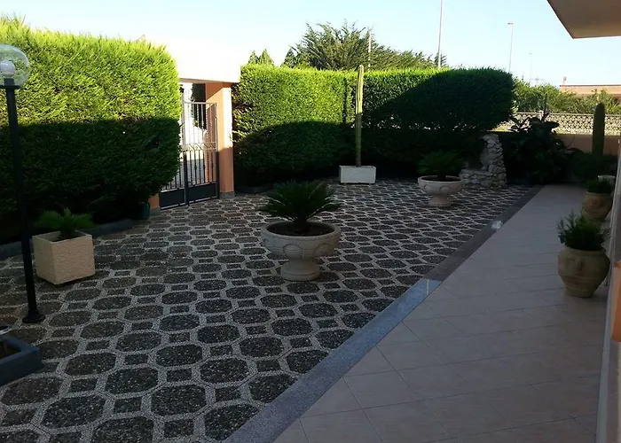 L'oasi Del Sole לינה וארוחת בוקר אוג'אנו לה קייזה