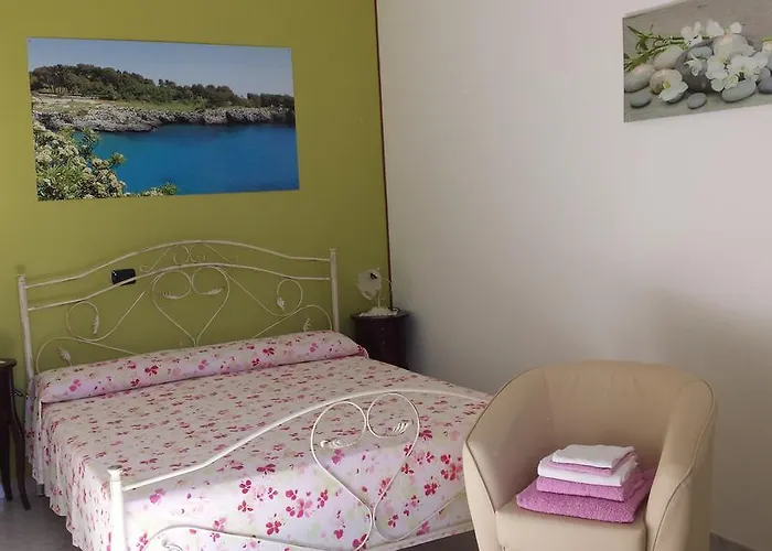 L'oasi Del Sole לינה וארוחת בוקר אוג'אנו לה קייזה