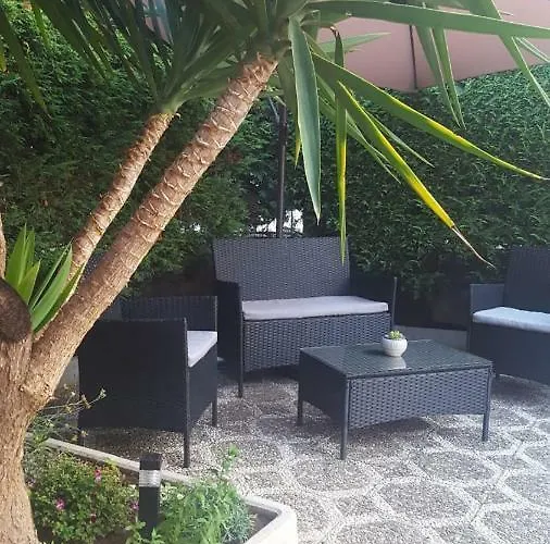 לינה וארוחת בוקר L'oasi Del Sole 3*