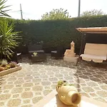 Bed & Breakfast L'oasi Del Sole Uggiano La Chiesa