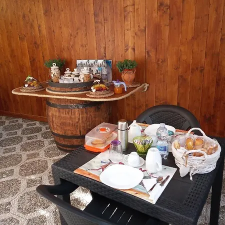 L'oasi Del Sole Bed and breakfast