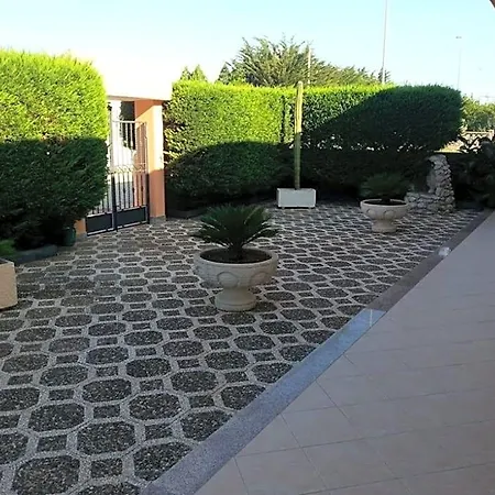 L'oasi Del Sole Bed & Breakfast Uggiano La Chiesa