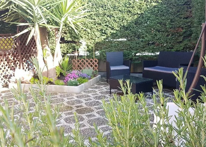 Couette-café L'oasi Del Sole 3*